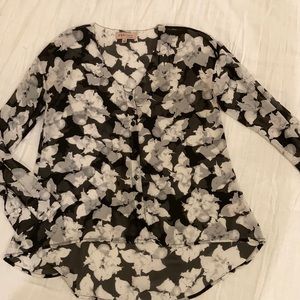 Philosophy black/white floral top